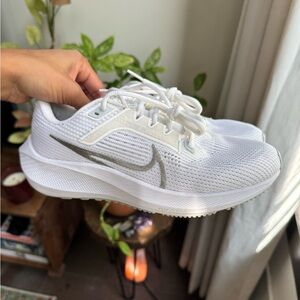 Nike Pegasus 40 Running Shoe